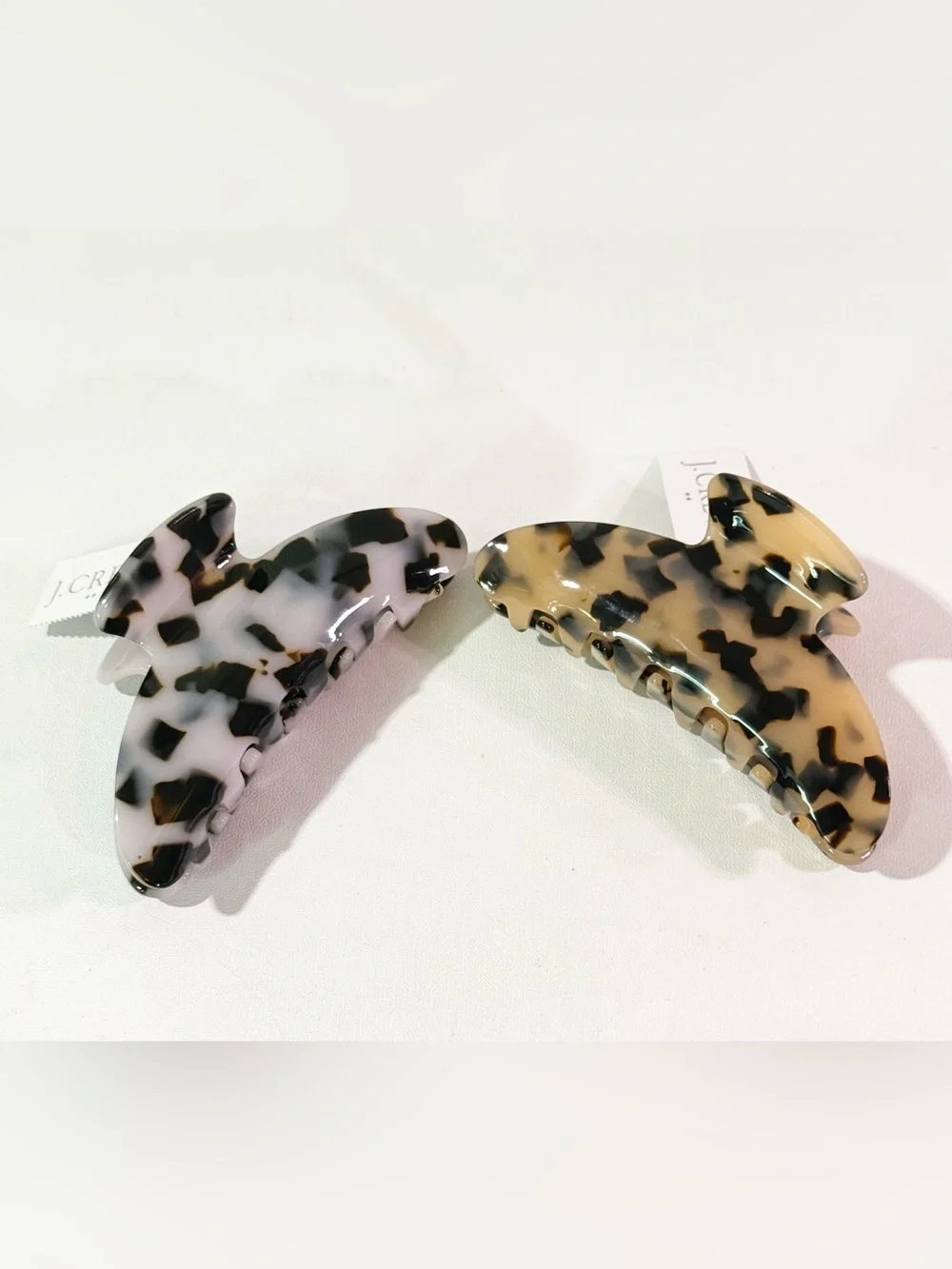 Set of 2 J.Crew Large Tortoise Claw Clips – Blonde Tort & Black/White Tort (NWT)
